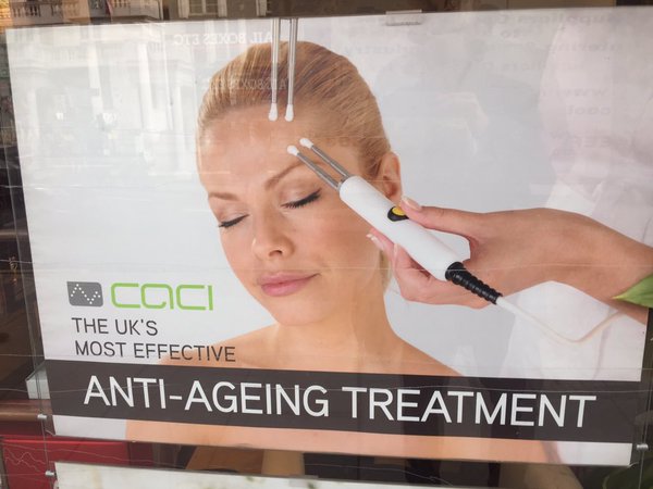 RT This woman is 123yrs old: The UKs most evidence based, efficacious and robust anti-ageing therapy. #science  - embedded image 