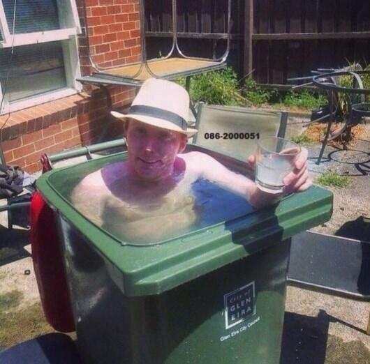RT Thanks to this government each working class home has its own pool to enjoy the heat wave. Vote Tory.  - embedded image 