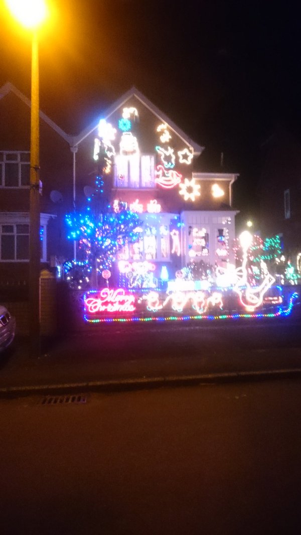 Houses opposite each other ... Seemingly competing. #Bromsgrove #xmas  - embedded image 1