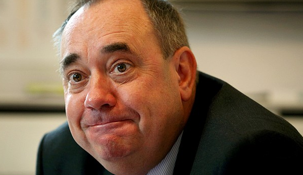 RT Salmond accused of bullying top academic over independence http://t.co/AkfG9b959W #indyref  - embedded image 