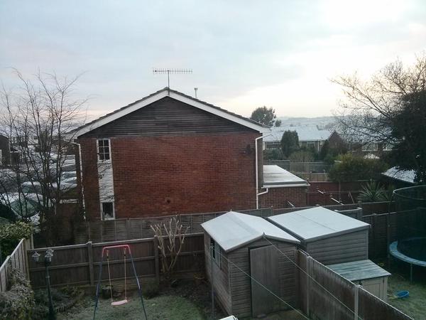 It almost looks like it snowed last night. #frost #crapPhoto  - embedded image 