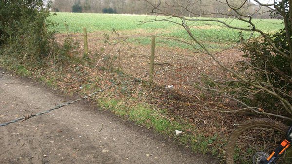 RT Nightmare. Barbed wire traps set at cyclist neck height on Kentish trails around Wormshill. Please RT.  - embedded image 2
